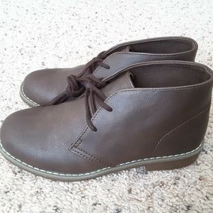 The Children's Place Boys Uniform Lace Up Boots, Size 4, NWT